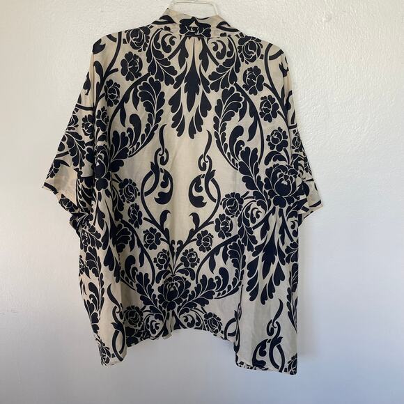 Chico’s Size L Beige Black Kimono open top Coverall size L - Picture 6 of 9